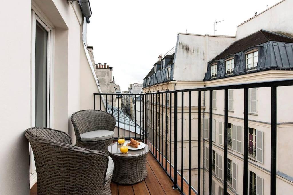 Appartement Superbe Studio Avec Balcon Au Coeur De Montorgueil à Paris Extérieur photo