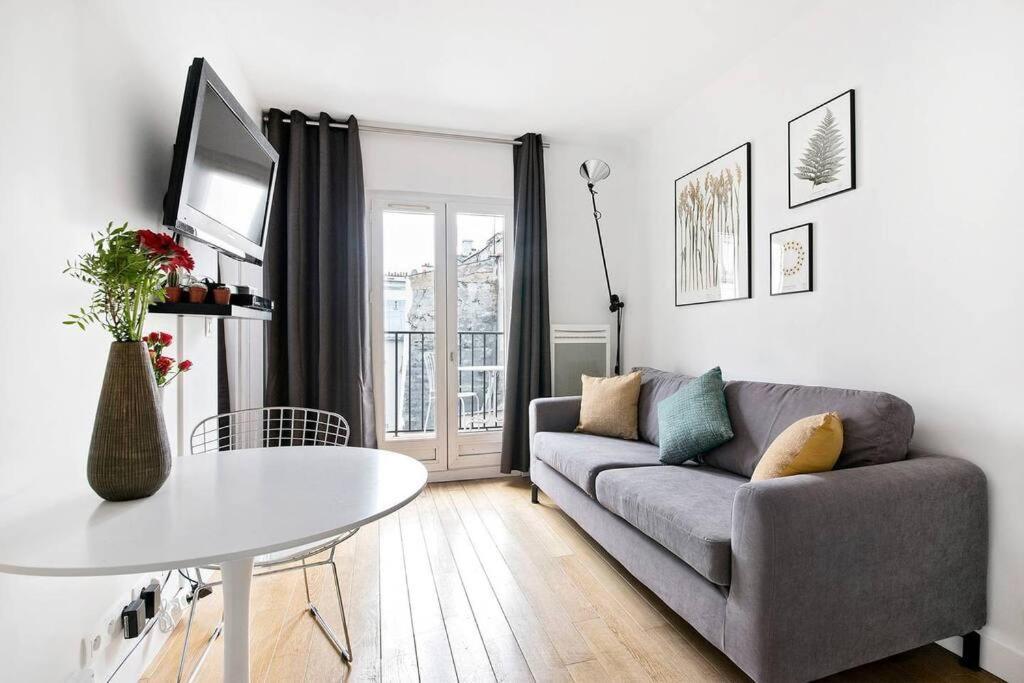 Appartement Superbe Studio Avec Balcon Au Coeur De Montorgueil à Paris Extérieur photo